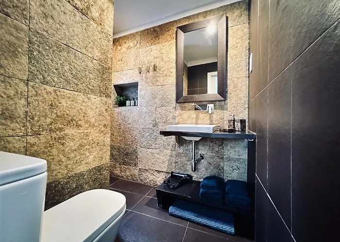 Diamond Rooftop & Private Terrace Sea Views